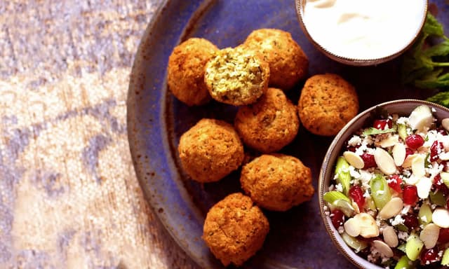 Zatar Cafe & Bistro